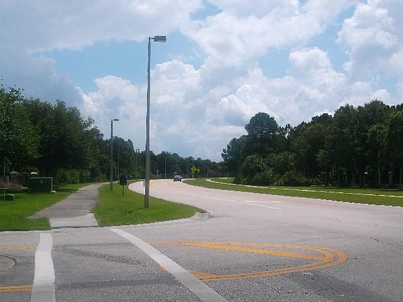 2nd image of 8202 Cypress Breeze Way