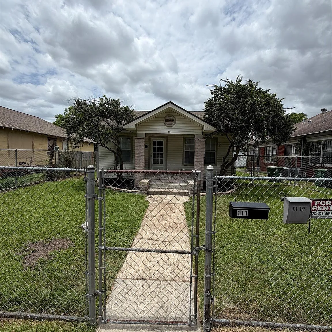 2 bed, 1.0 bath, 884 sqft, $1,500 — Photo 3