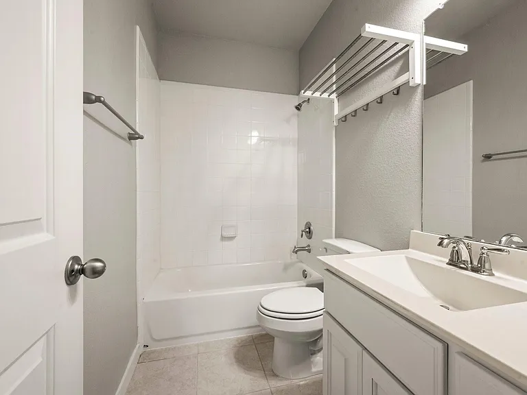 150 Mayfield Dr — Photo 22