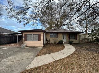 204 Magnolia Ave, La Place, LA 70068