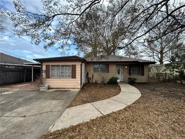 204 Magnolia Ave, La Place, LA 70068