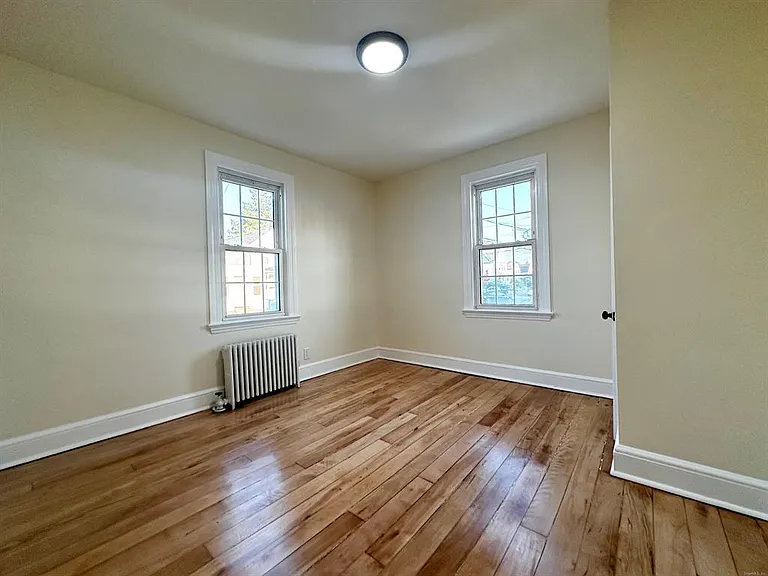 339 Thompson St #1 — Photo 30