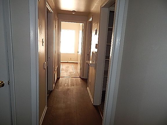 5th image of 118 Lakeshore Dr