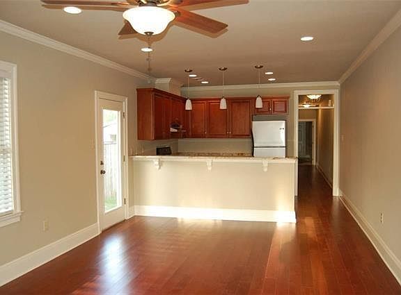 2nd image of 5531-33 Rosemary Pl