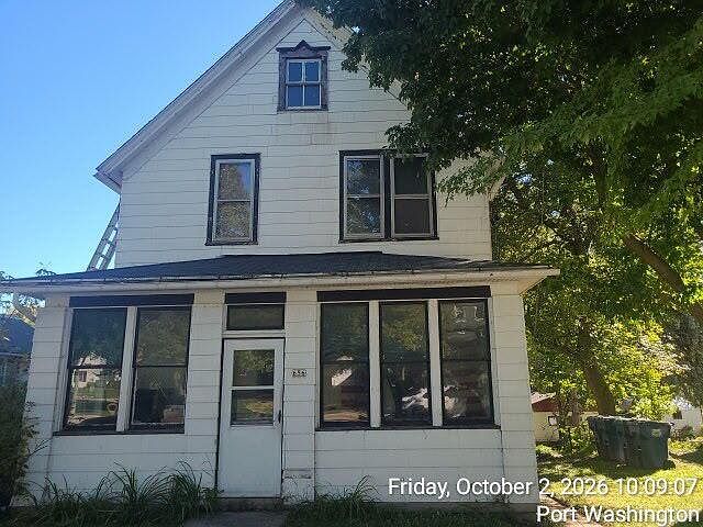 1st image of 654 N Wisconsin STREET #656