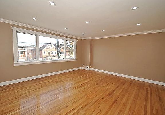 3rd image of 571 Logan Ave #3