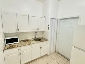 27583 SW 133rd Ave, Homestead, FL