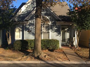 1330 Harbor Park Dr, Memphis, TN 38103