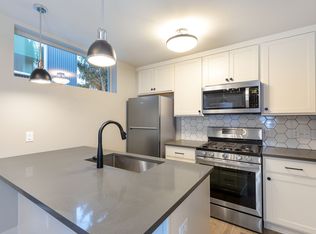 2715 NE Flanders St #A, Portland, OR