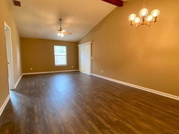 2nd image of 5520 Community Oaks Ct