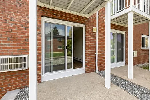 Parkway Cedarhurst Apartments — Photo 32