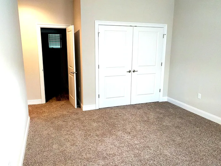 1829 Ashley Hall Way — Photo 23