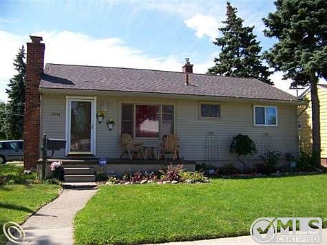15256 Petrie St 008.JPG