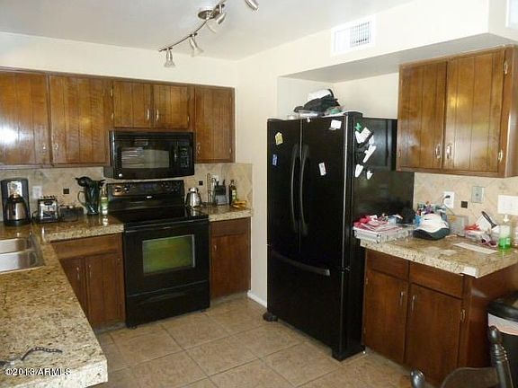 5th image of 1832 W Keating Ave