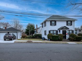 40 Longview St, West Orange, NJ 07052