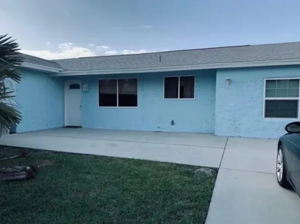 190 NW Abalone Rd Road NW, Palm Bay, FL 32907