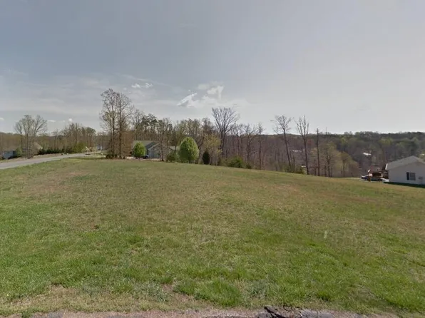 1 Shore Side Dr, Hardy, VA 24101