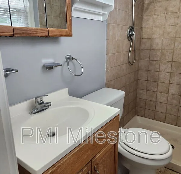 3333 Swann Rd — Photo 8