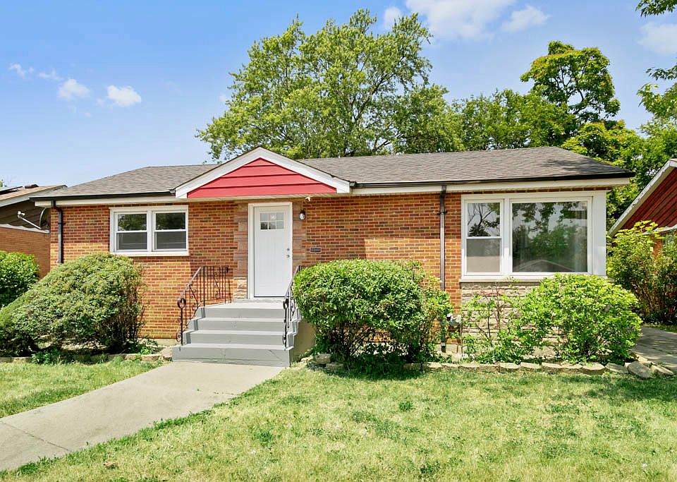1st image of 15558 Gouwens Ln