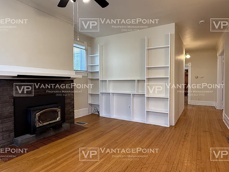 220 S Maple Ave — Photo 4