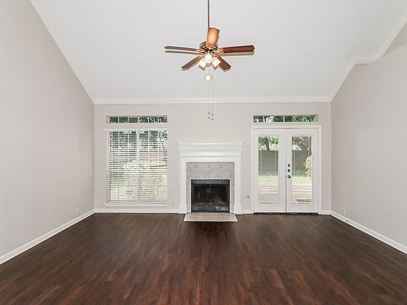 5th image of 3119 Creek Manor Dr