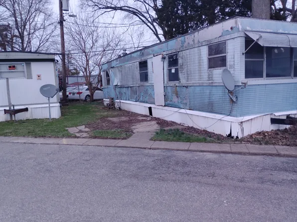 4923 Rockville Rd Unit 25, Indianapolis, IN 46224