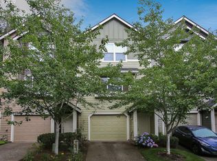 21435 NE Rosewood Dr, Fairview, OR 97024