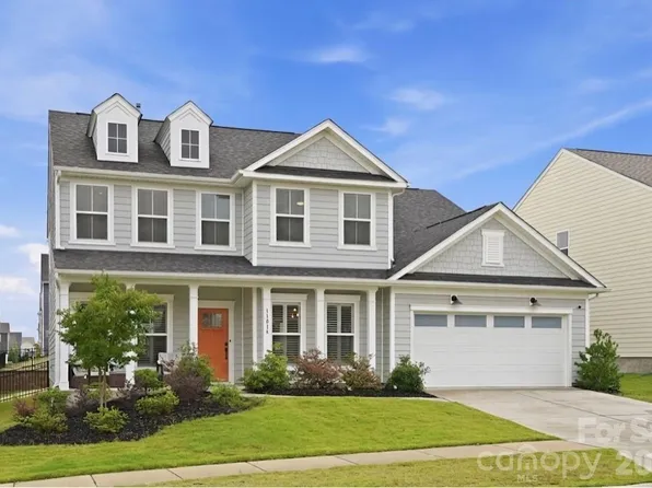 11016 Larkslea Ln, Charlotte, NC 28278