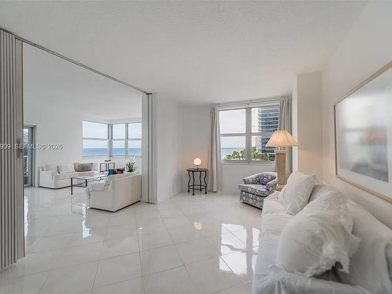 1950 S Ocean Dr #5Q — Photo 17