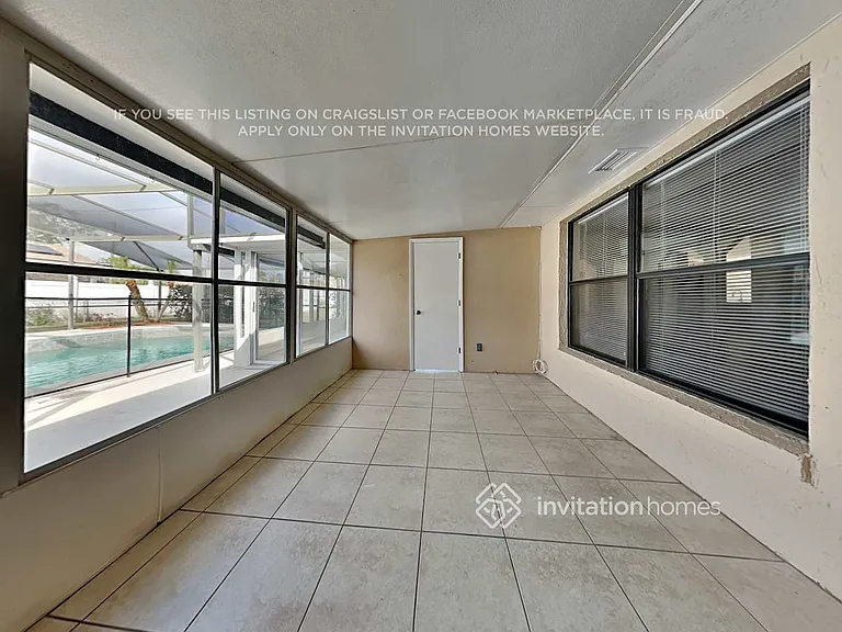 994 Shenandoah Ave — Photo 16