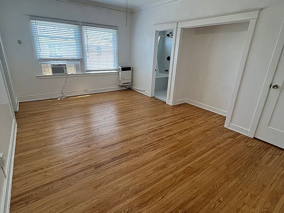 4th image of 5117 Lemon Grove Ave APT 15