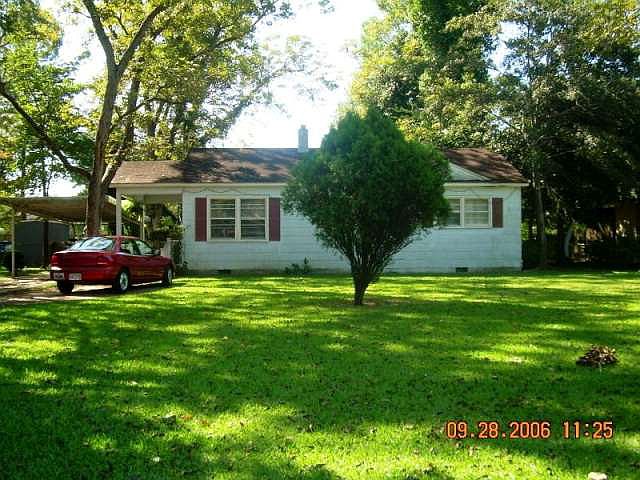 2nd image of 1812 Edgerly Ave