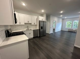 207 Redwood Ave #203, Paterson, NJ 07502