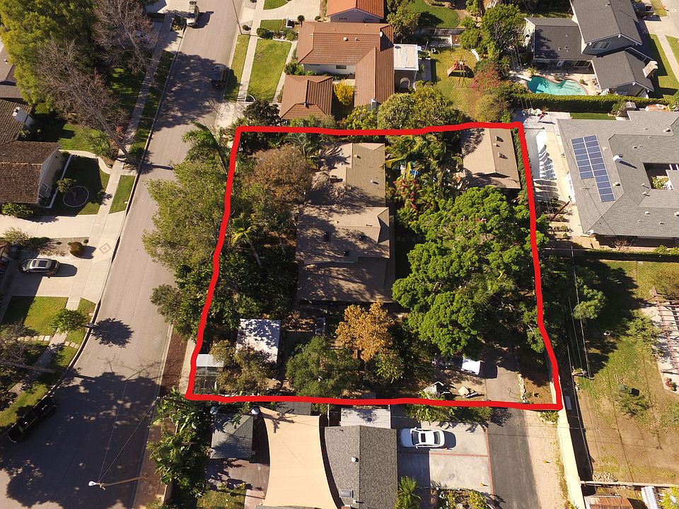 2nd image of 724 S Prospect St