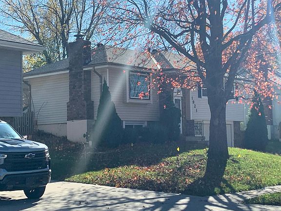 3rd image of 1921 N Concord Rd
