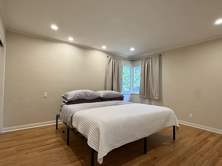 1711 Cabana Dr — Photo 23