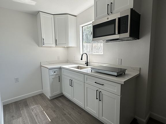 3rd image of 1341 W 13th St #2