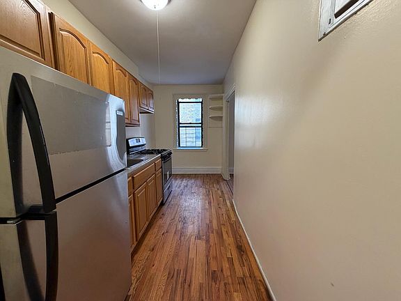 2nd image of 89-14 150th St #2C