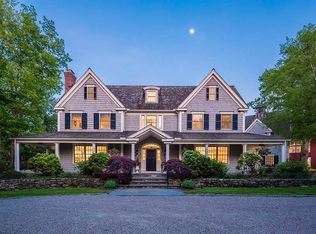 369 Sasco Hill Rd, Fairfield, CT 06824