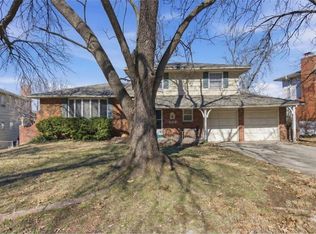 606 E 105th Ter, Kansas City, MO 64131