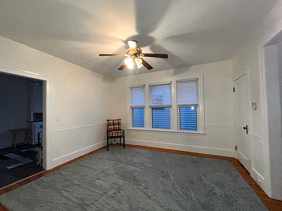5th image of 1114 Lakepointe St