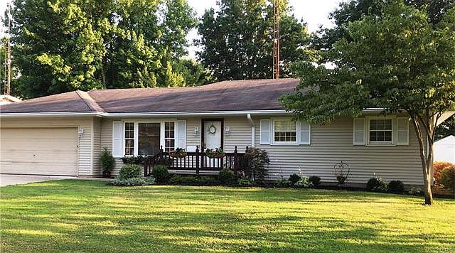 1st image of 1300 Killarney Dr