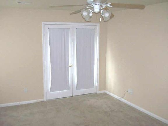 4th image of 11914 Chetman Dr APT A
