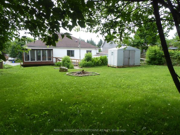 43 Cobblehill Rd, Halton Hills, ON L7J 1P1