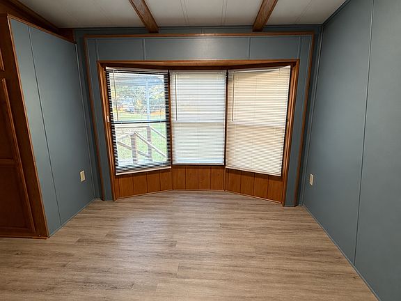 2nd image of 5407 Post Rd #123