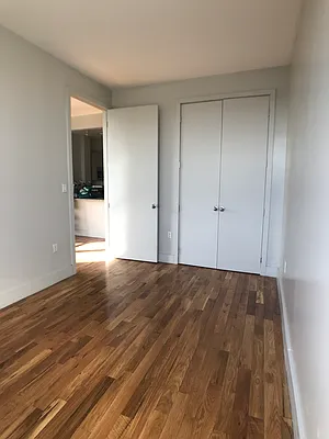 Rented by City Vista Inc | media 41