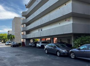 802 NW 87th Ave APT 319, Miami, FL 33172