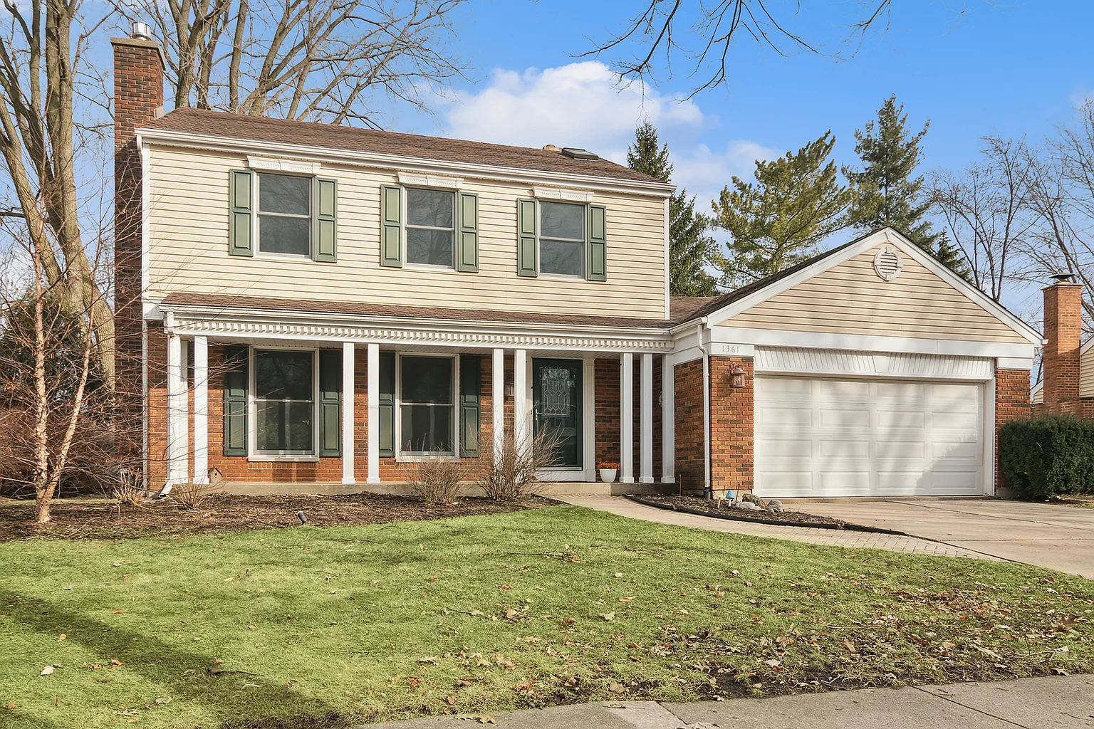 1361 Brandywyn Ln photo 1