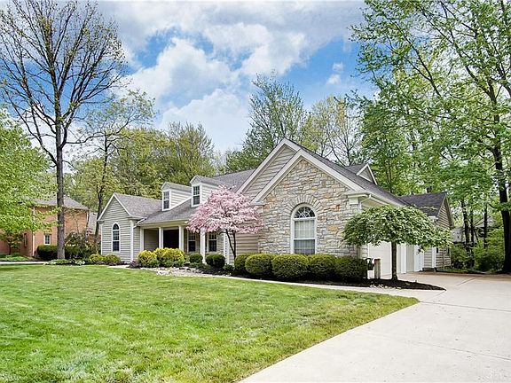 3rd image of 9340 Patriot Woods Ct