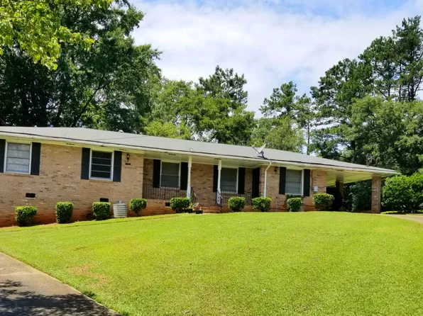 3657 W Austin Ct, Decatur, GA 30032
